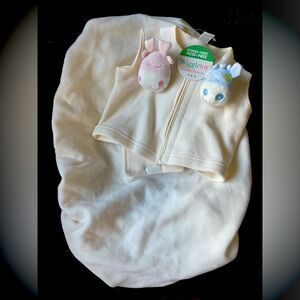 WiggleTot Diaper Changer Cover and Vest